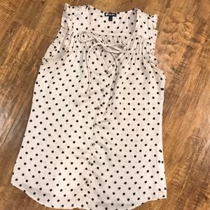 Lily White sleeveless blouse